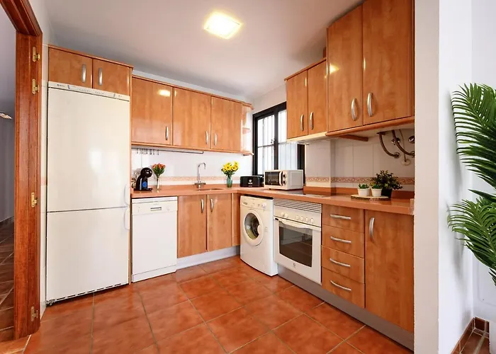 Sauna, 3 Bedroom By 10tosea Appartement Fuengirola
